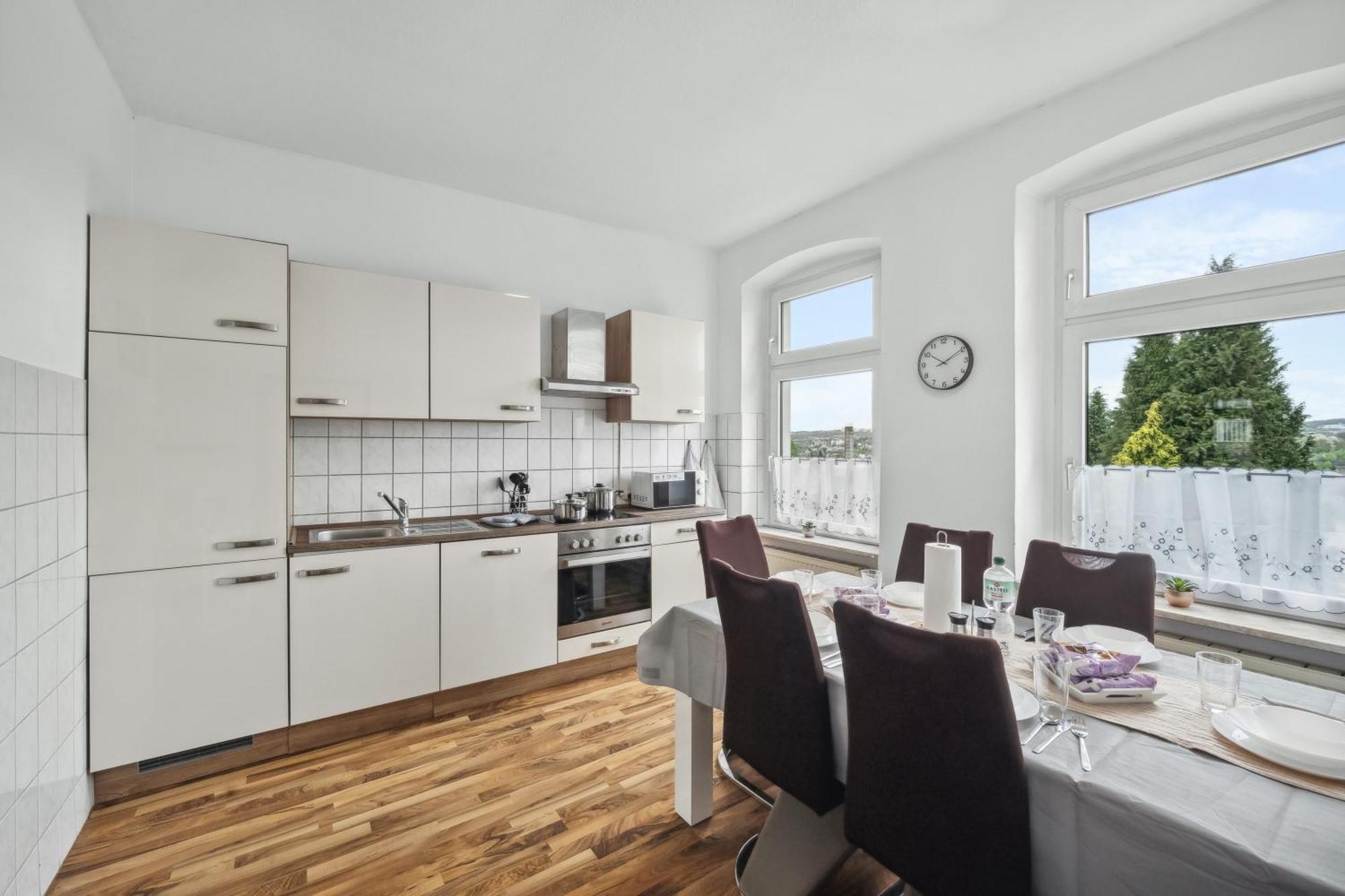 Wupper Home Ii, Top Lage Ideal Fuer Geschaeftsleute, Monteure, Familien, 3 Zimmer, Flachbild-Tv วุปปาทัล ภายนอก รูปภาพ