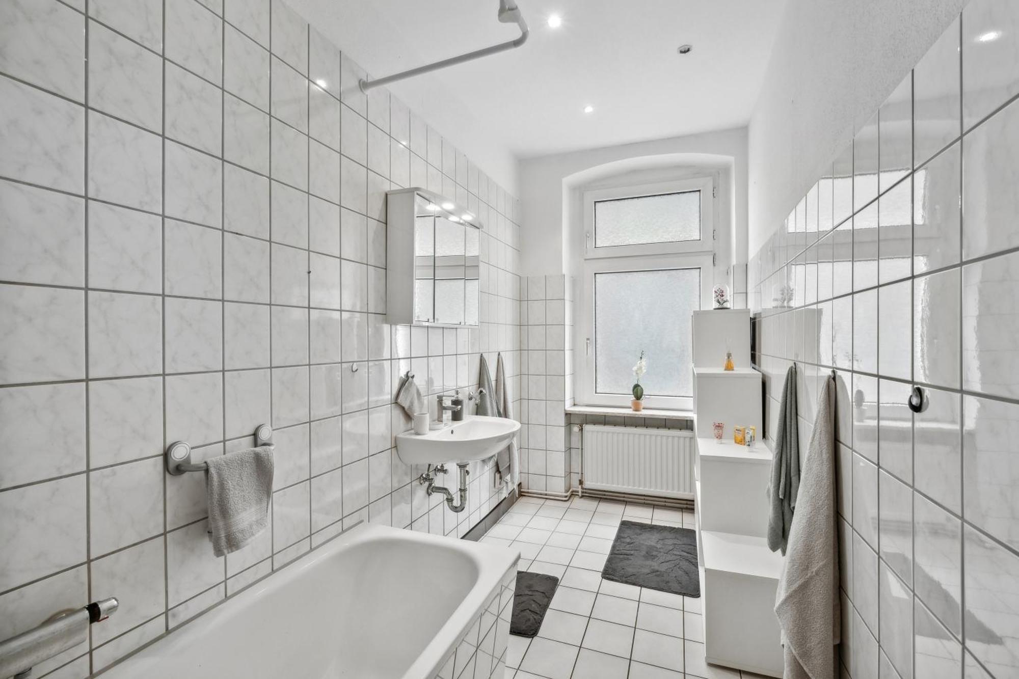 Wupper Home Ii, Top Lage Ideal Fuer Geschaeftsleute, Monteure, Familien, 3 Zimmer, Flachbild-Tv วุปปาทัล ภายนอก รูปภาพ